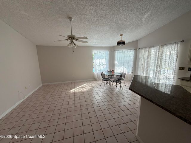 649 Evergreen Street NE, Palm Bay, FL 32907
