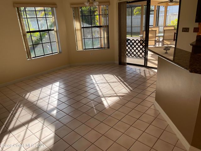 649 Evergreen Street NE, Palm Bay, FL 32907