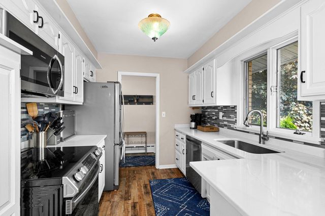 3535 Minnesota Avenue, Duluth, MN 55802