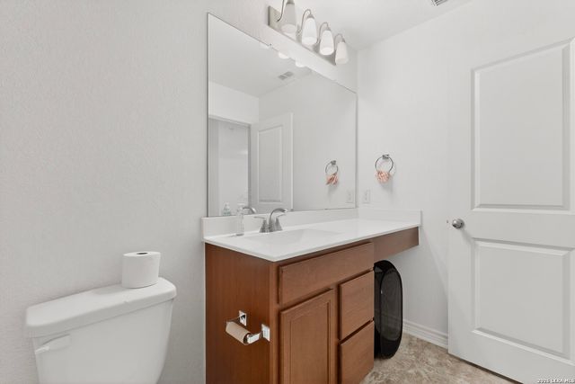 10643 W MILITARY DR UNIT 6, San Antonio, TX 78251