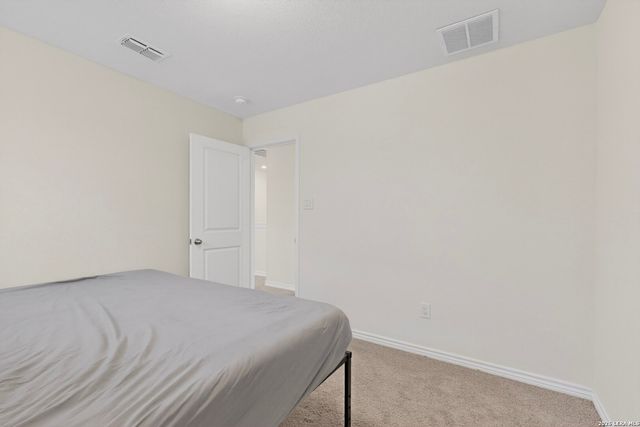 10643 W MILITARY DR UNIT 6, San Antonio, TX 78251