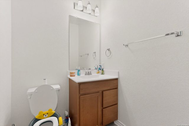 10643 W MILITARY DR UNIT 6, San Antonio, TX 78251