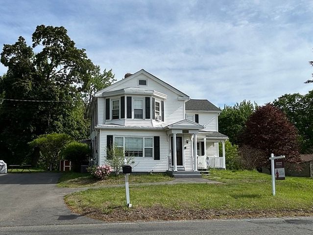 88 South St, Agawam, MA 01001