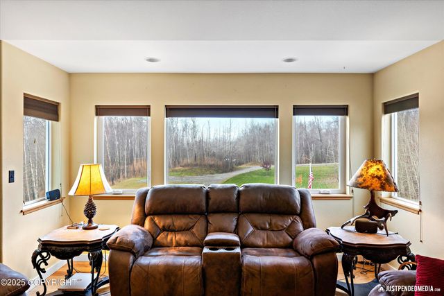 3872 N Charley Drive, Wasilla, AK 99654