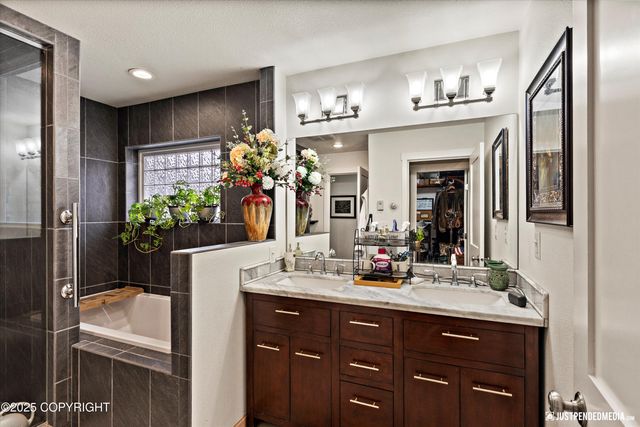 3872 N Charley Drive, Wasilla, AK 99654