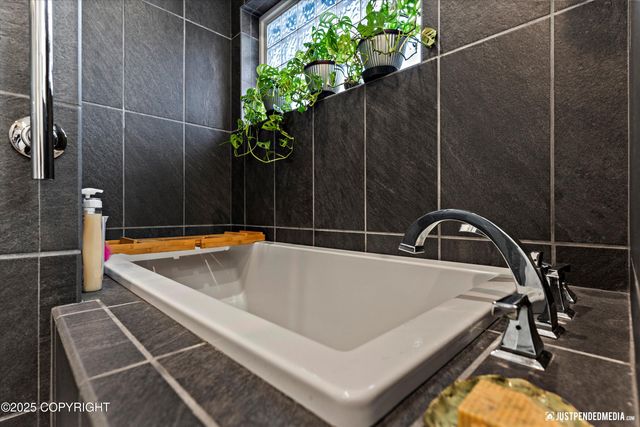 3872 N Charley Drive, Wasilla, AK 99654