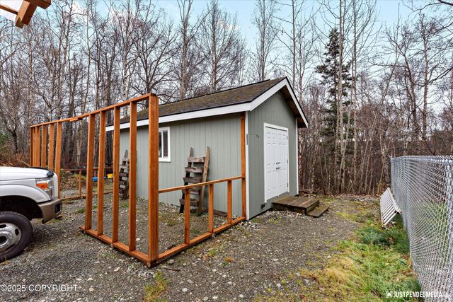 3872 N Charley Drive, Wasilla, AK 99654