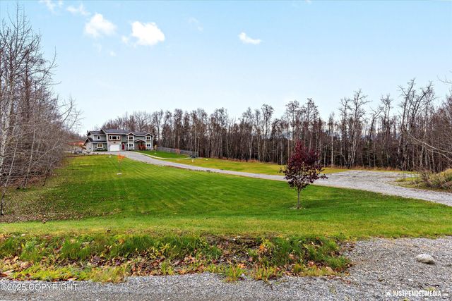 3872 N Charley Drive, Wasilla, AK 99654