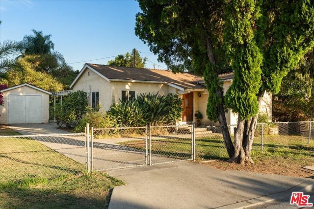 2548 Casitas Avenue, Altadena, CA 91001