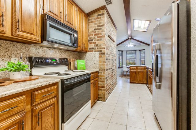 12915 Chandler Drive, Dallas, TX 75243