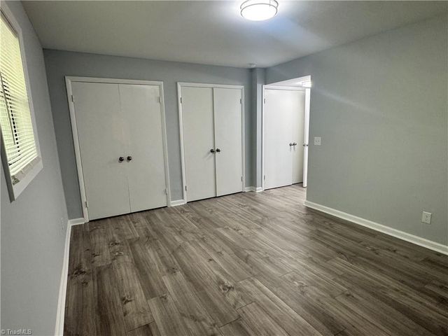 519 Brookside Court, Kernersville, NC 27284