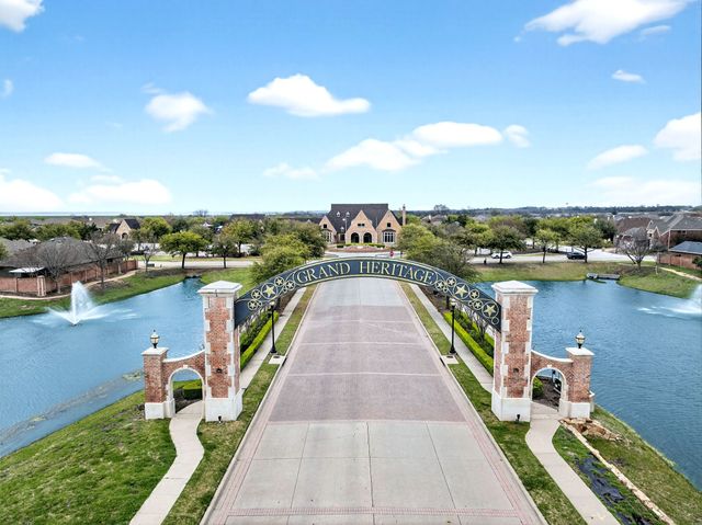 532 Lucas Lane, Lavon, TX 75166