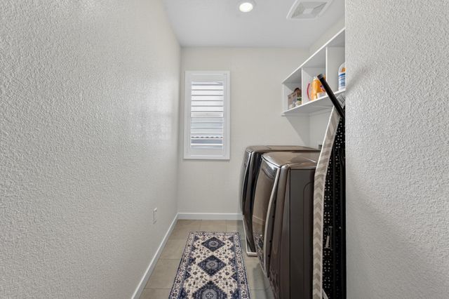 2994 Paine St, Lincoln, CA 95648