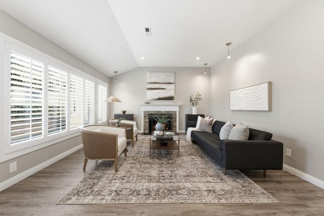 1515 Ridge Road, Belmont, CA 94002