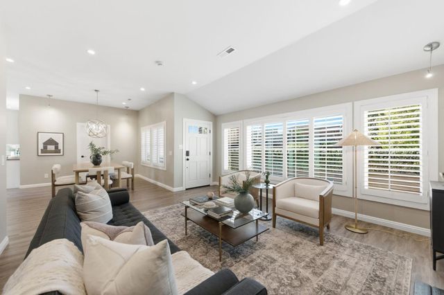 1515 Ridge Road, Belmont, CA 94002