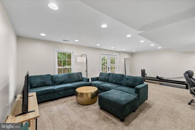 70 GREENHILL LN, Fredericksburg, VA 22405