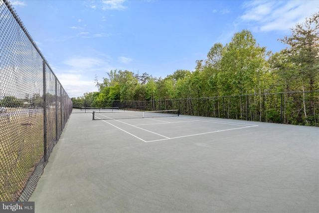 70 GREENHILL LN, Fredericksburg, VA 22405