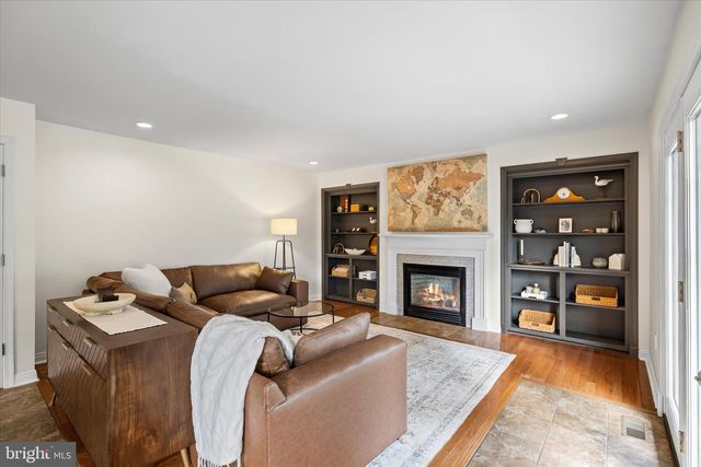 70 GREENHILL LN, Fredericksburg, VA 22405