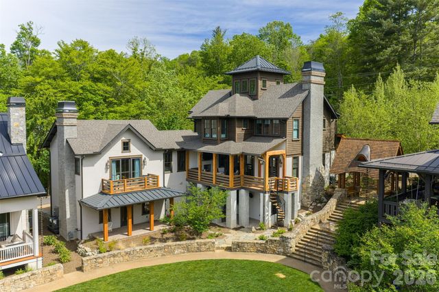 25 Rantis Lane, Black Mountain, NC 28711