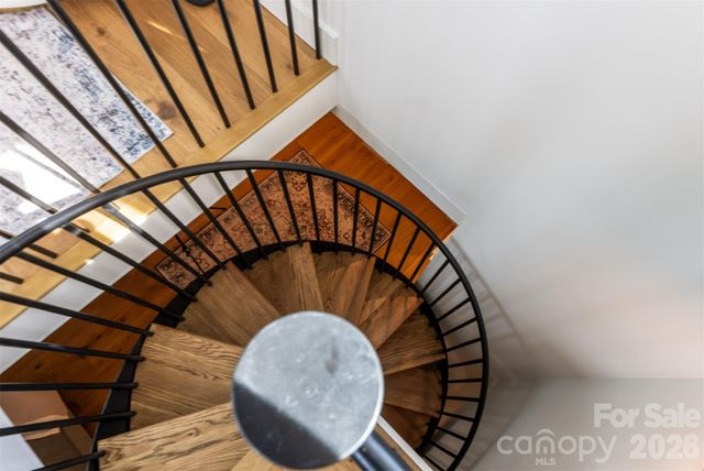 25 Rantis Lane, Black Mountain, NC 28711