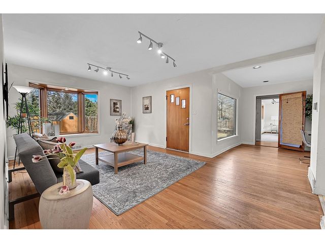 1850 Iris Ave, Boulder, CO 80304