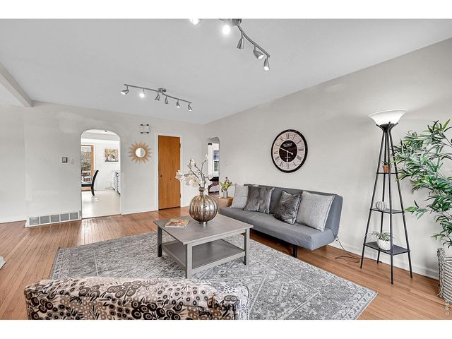 1850 Iris Ave, Boulder, CO 80304