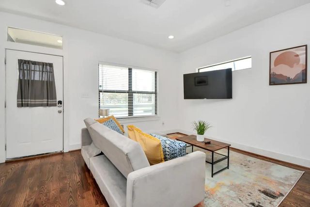 609 Boundary Street, Houston, TX 77009