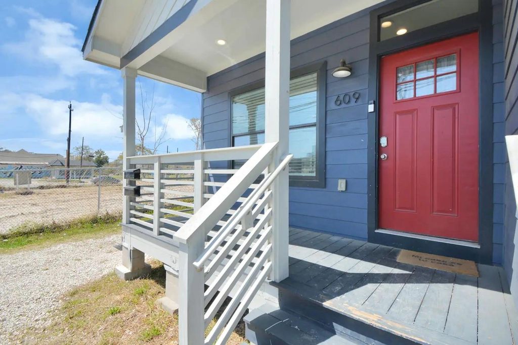 609 Boundary Street, Houston, TX 77009