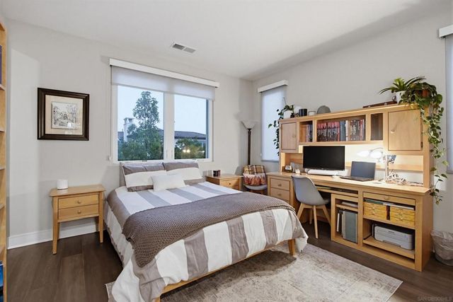 6431 Meadowbrush, San Diego, CA 92130