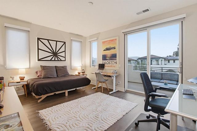 6431 Meadowbrush, San Diego, CA 92130