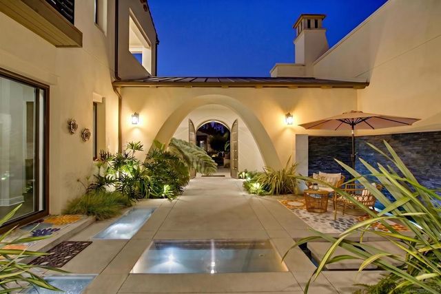 6431 Meadowbrush, San Diego, CA 92130
