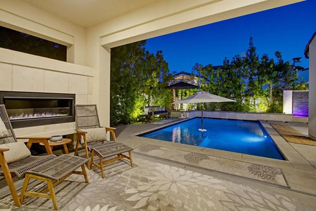 6431 Meadowbrush, San Diego, CA 92130