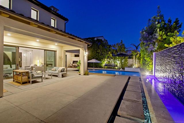 6431 Meadowbrush, San Diego, CA 92130