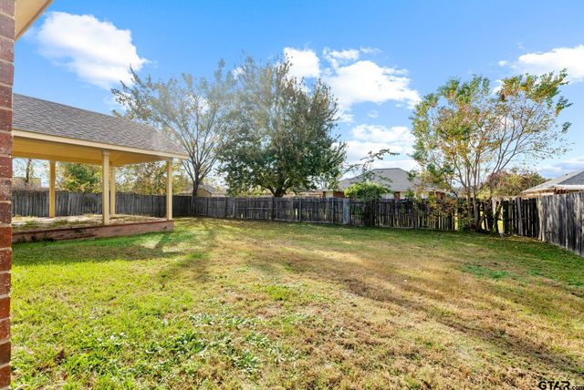 105 Oak St, Bullard, TX 75757