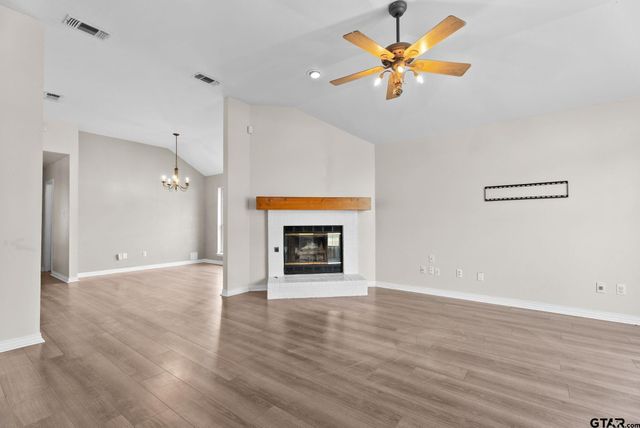 105 Oak St, Bullard, TX 75757