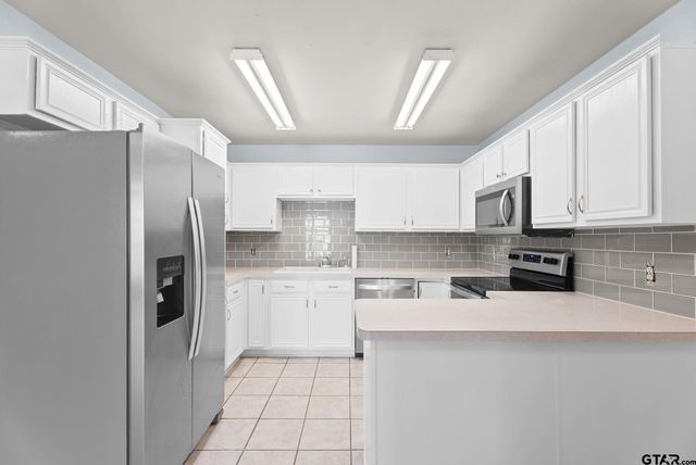 105 Oak St, Bullard, TX 75757