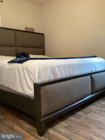 124 BAKER ST, Manassas Park, VA 20111