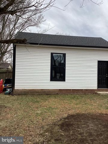 124 BAKER ST, Manassas Park, VA 20111