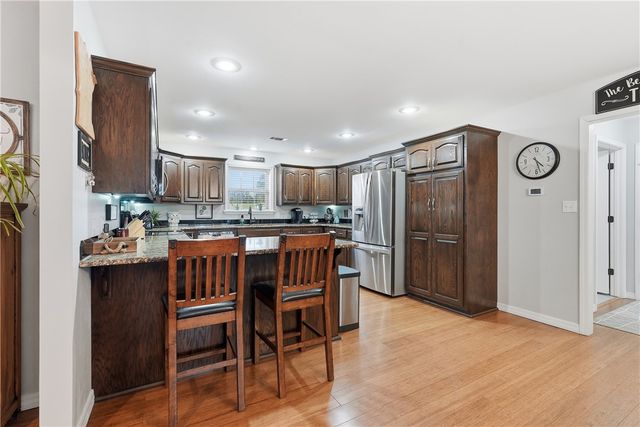 43 Autumn Court, Dover, AR 72837