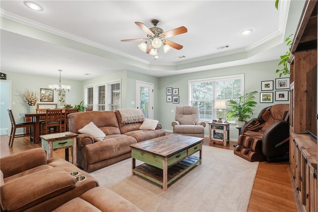 43 Autumn Court, Dover, AR 72837