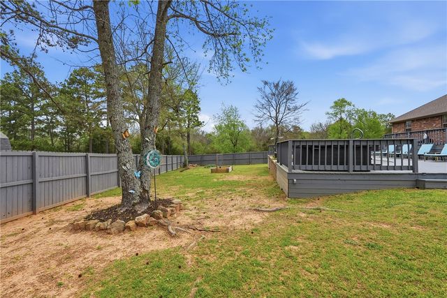 43 Autumn Court, Dover, AR 72837