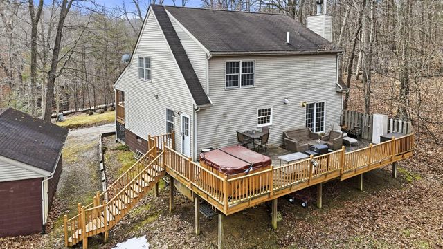 26500 Wildcat Hollow Road, Rockbridge, OH 43149