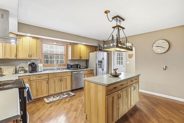 26500 Wildcat Hollow Road, Rockbridge, OH 43149