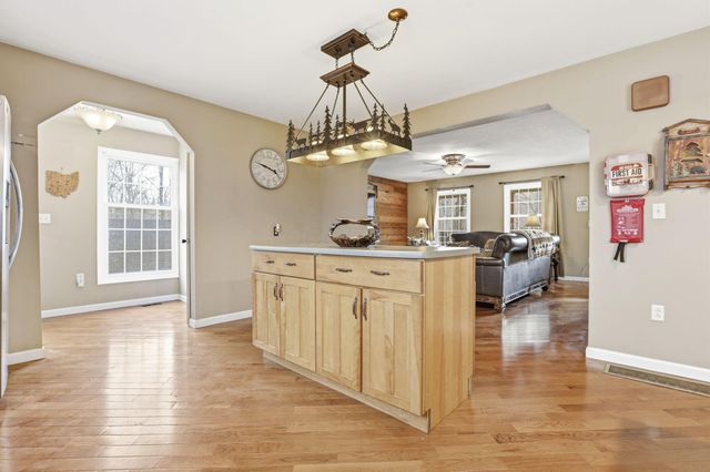 26500 Wildcat Hollow Road, Rockbridge, OH 43149