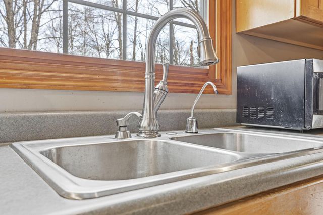 26500 Wildcat Hollow Road, Rockbridge, OH 43149