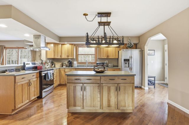 26500 Wildcat Hollow Road, Rockbridge, OH 43149