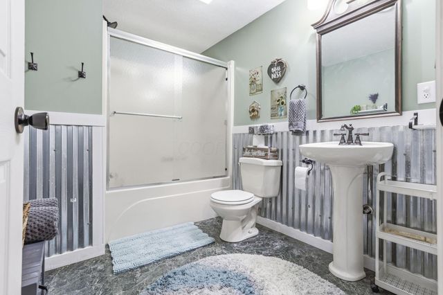 26500 Wildcat Hollow Road, Rockbridge, OH 43149