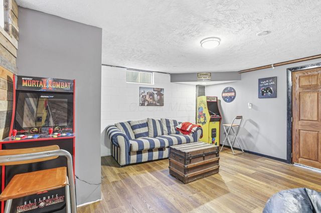 26500 Wildcat Hollow Road, Rockbridge, OH 43149