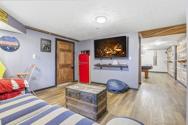 26500 Wildcat Hollow Road, Rockbridge, OH 43149