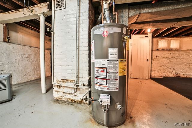 81 Blaine Avenue, Buffalo, NY 14208